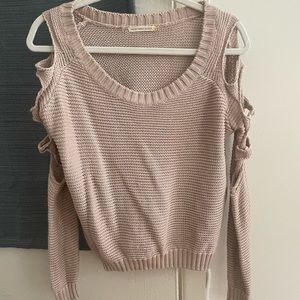 Size M sweater from Mustard Seed. Has cutouts on the sleeves.